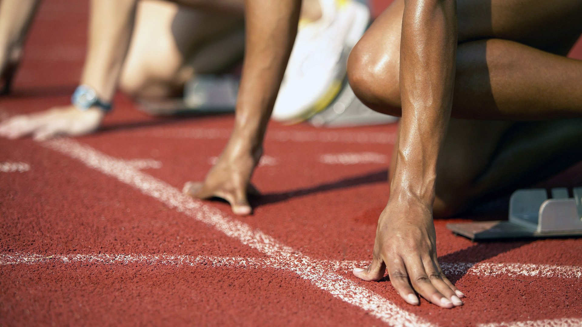 塔特带领袋鼠队逆转胜利，成为橄榄球冠军锦标赛的关键人物