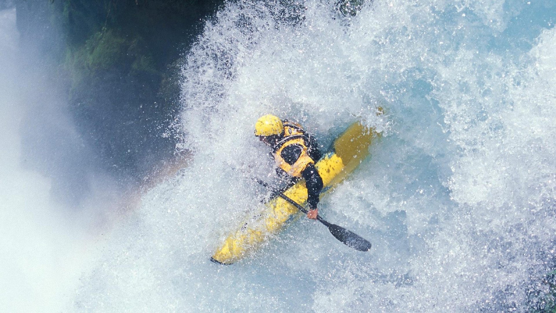 巴黎圣日耳曼稳步跻身榜首，豪取多连胜